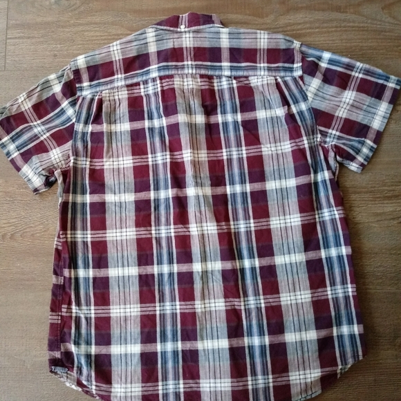 Shirt - Picture 3 of 3